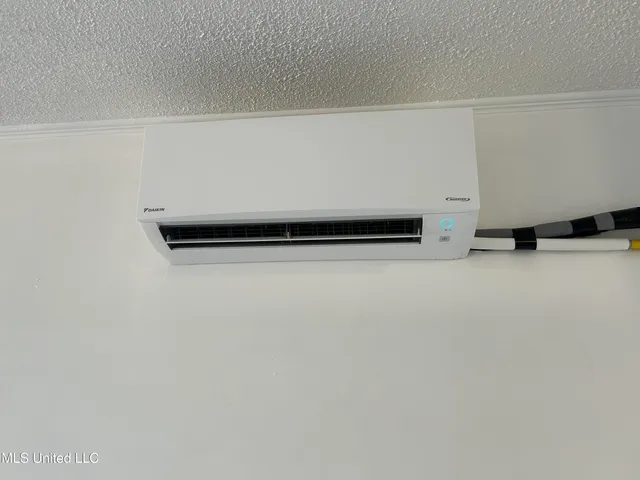 $79,000 | 226 Lakeside Villa, Unit D, Diamondhead, MS 39525