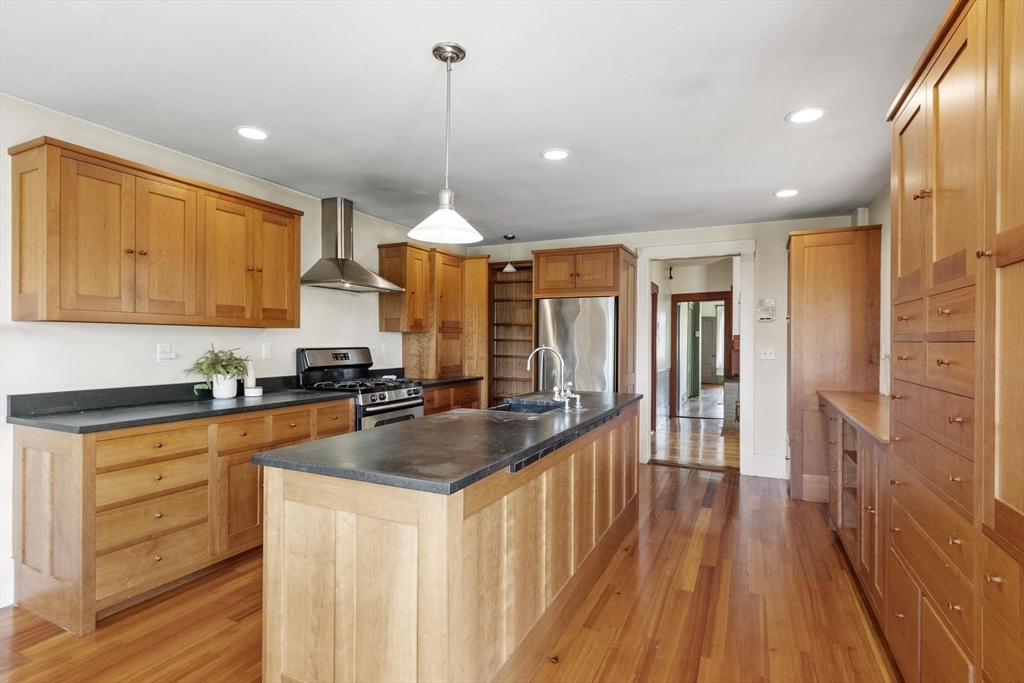 222 Still River Road Harvard, MA 01451 - Photo 13 of 40