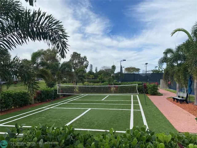 a view of a basketball court