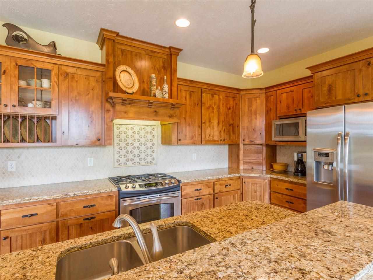 15312 North Shady Slope Road Mead, WA 99021 - Photo 7 of 20