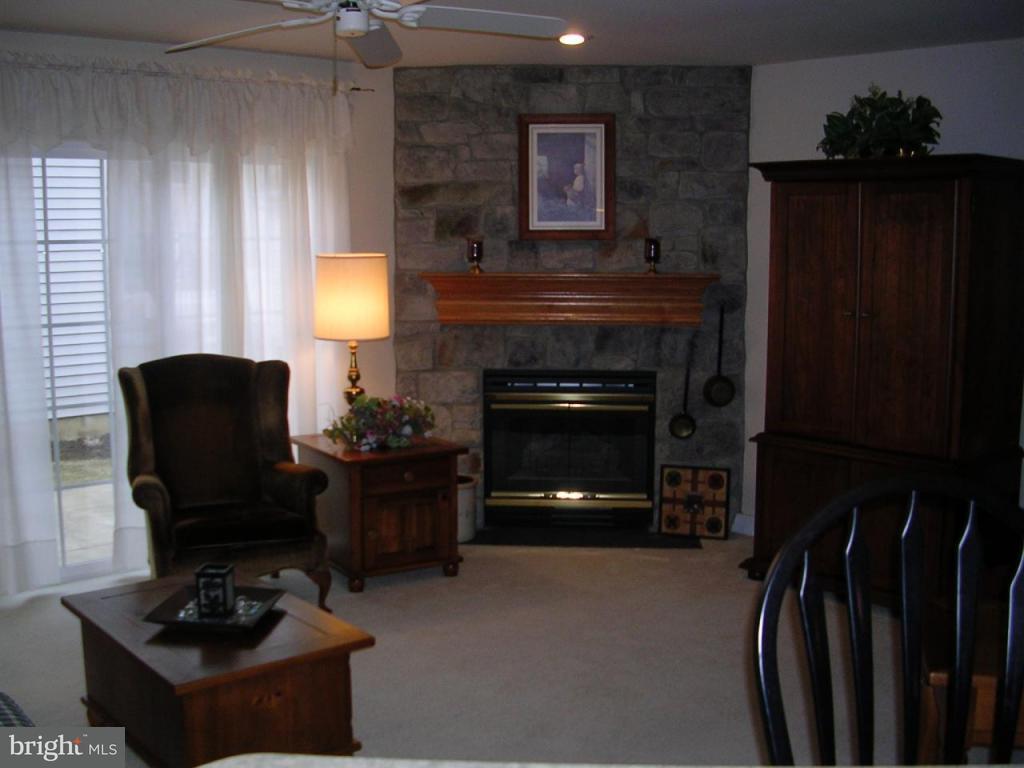 1208 Brighton Avenue Lititz, PA 17543 - Photo 2 of 7 Gallery Image 2