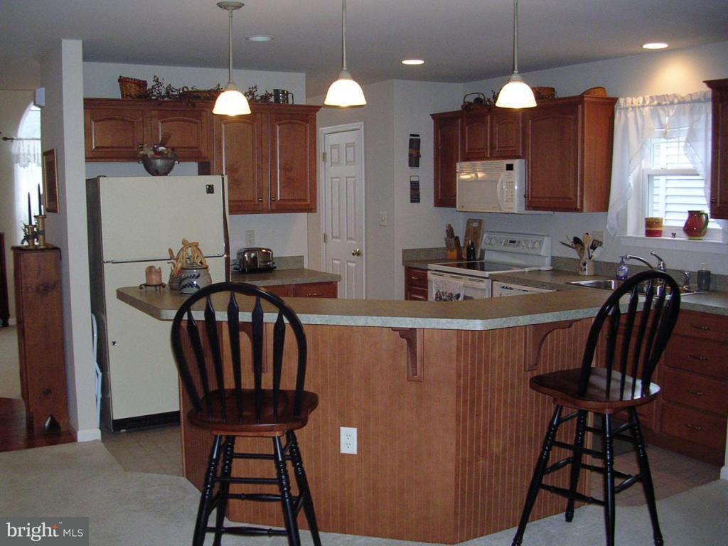 1208 Brighton Avenue Lititz, PA 17543 - Photo 3 of 7 Gallery Image 3