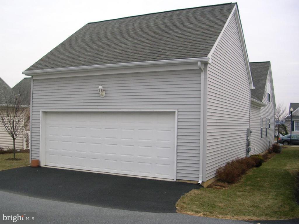 1208 Brighton Avenue Lititz, PA 17543 - Photo 7 of 7 Gallery Image 7