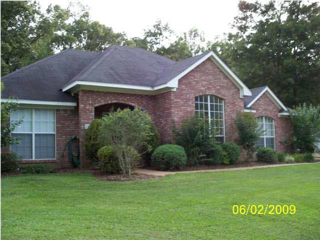 203 Ridge Park Cove Raymond, MS 39154 - Photo 1 of 1 Front