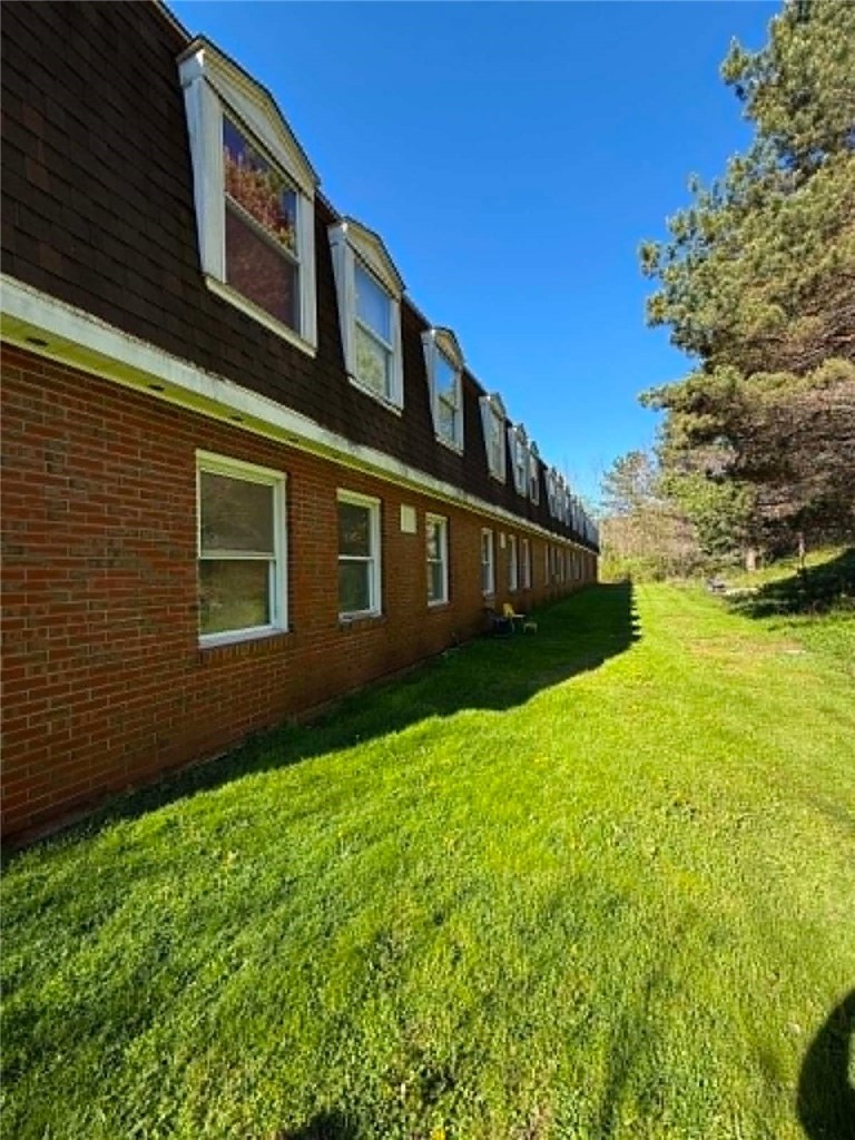190 Grandview Apartments Road Roxbury, NY 12434 - Photo 3 of 29