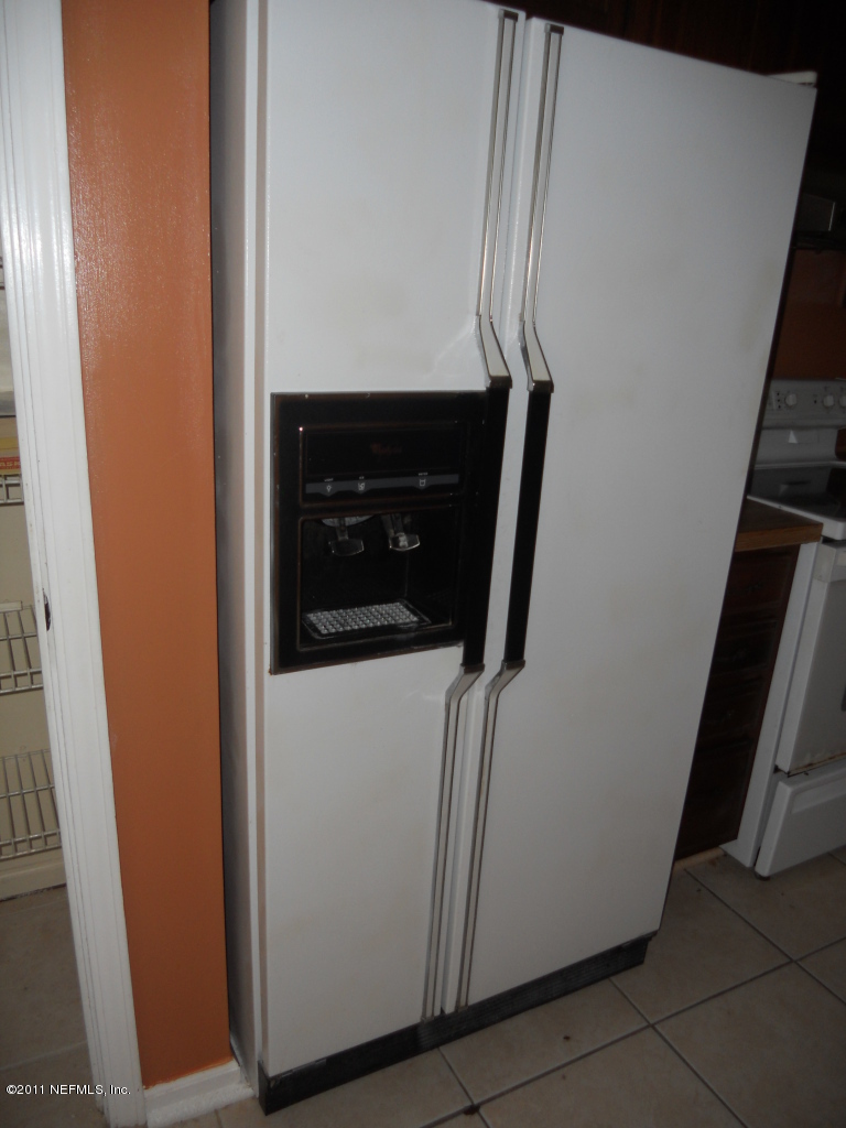 4377 Banks Road Middleburg, FL 32068 - Photo 36 of 55 refrigerator