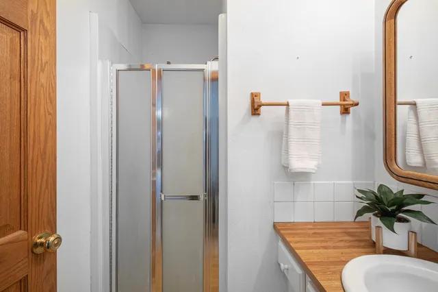 $575,000 | 14114 Airway Drive East, Odessa, WA 99159