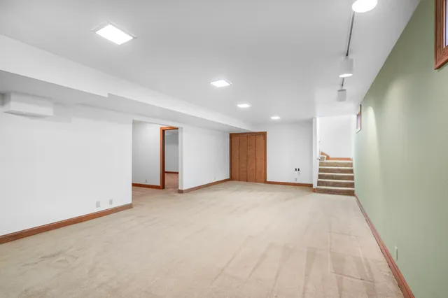 $575,000 | 14114 Airway Drive East, Odessa, WA 99159