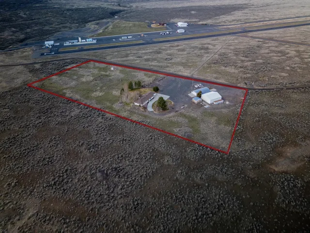 $575,000 | 14114 Airway Drive East, Odessa, WA 99159