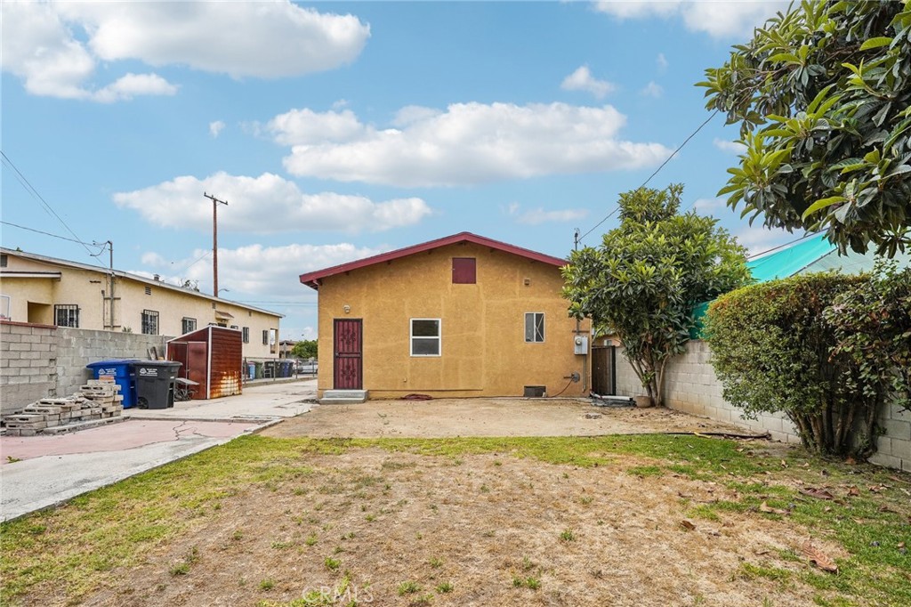 1359 South Downey Road Los Angeles, CA 90023 - Photo 38 of 54
