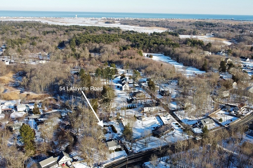 54 Lafayette Road Salisbury, MA 01952 - Photo 2 of 30 an aerial view of multiple house
