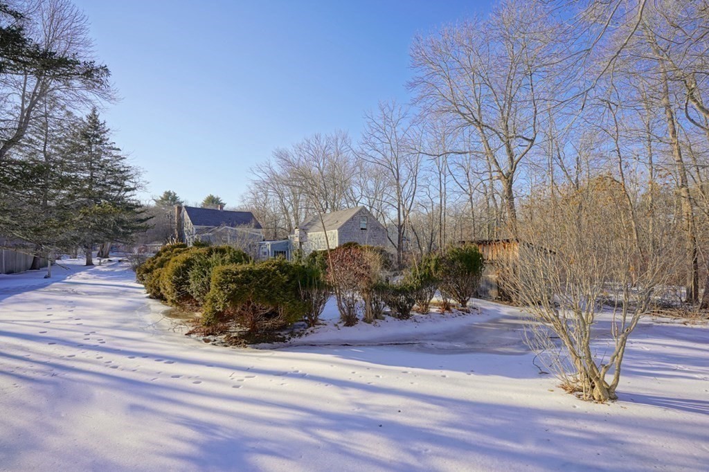 54 Lafayette Road Salisbury, MA 01952 - Photo 7 of 30 a view of a garden