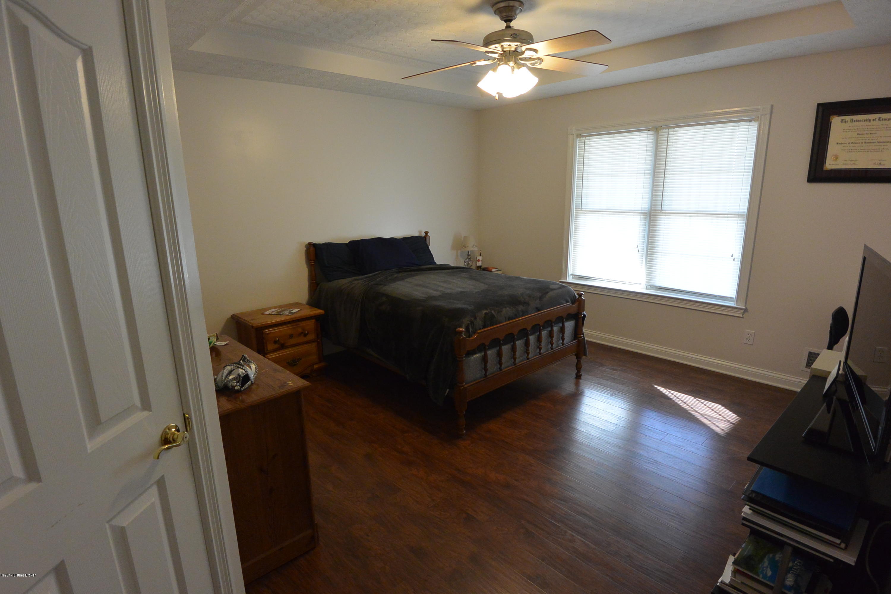 370 Ed Pile Road Bardstown, KY 40004 - Photo 13 of 23 DSC_5852