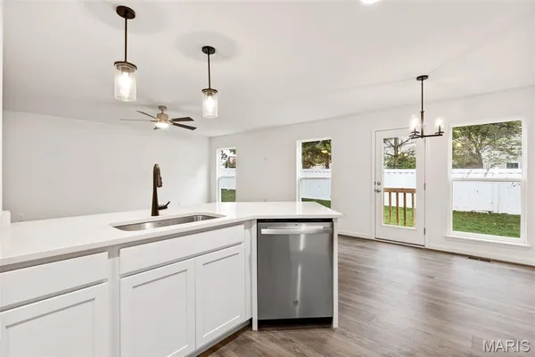 $497,100 | 16033 Cinderella Court, Ellisville, MO 63021