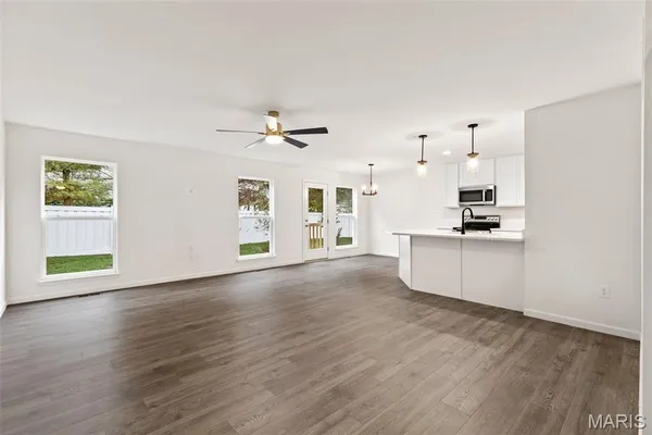 $497,100 | 16033 Cinderella Court, Ellisville, MO 63021