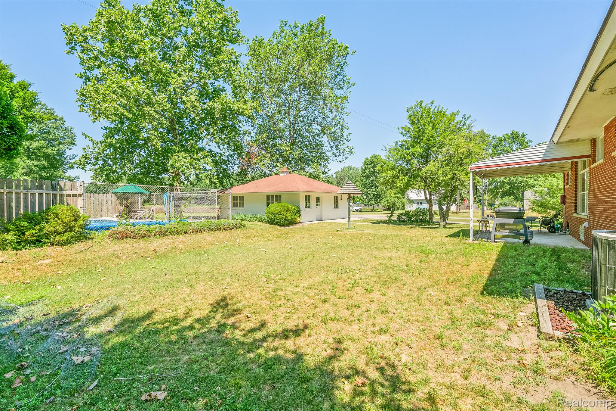 23300 Middlebelt Road New Boston, MI 48164 - Photo 30 of 43 Gallery Image 30