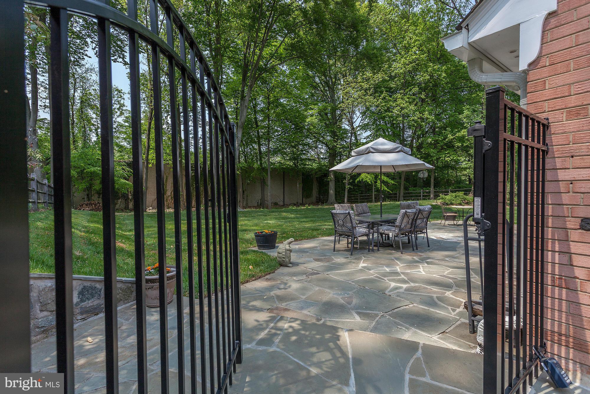 7413 Arrowood Road Bethesda, MD 20817 - Photo 28 of 30 Gateway to Rear Patio