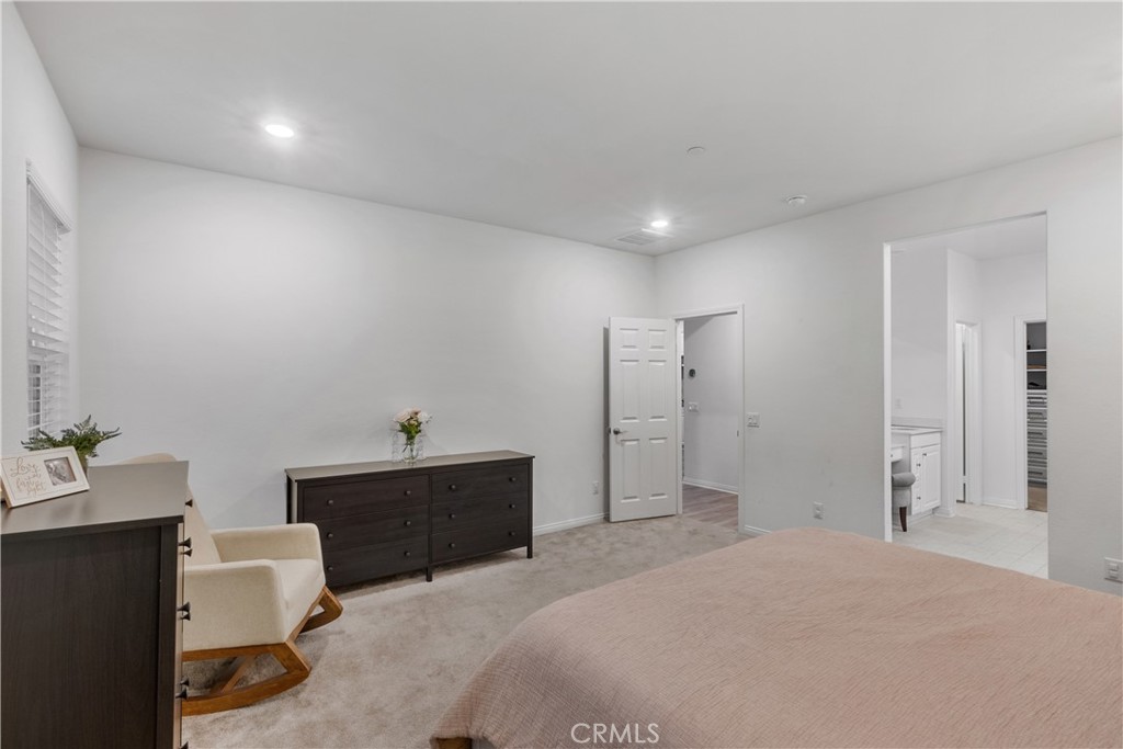 20873 Mountain Gate Drive Riverside, CA 92507 - Photo 20 of 49 Primary Bathroom