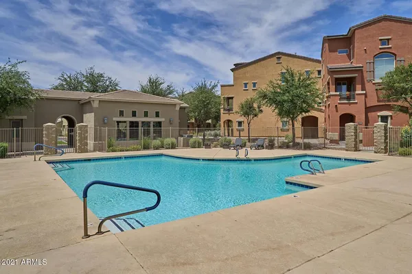$2,100 | 240 West Juniper Avenue, Unit 1089, Gilbert, AZ 85233