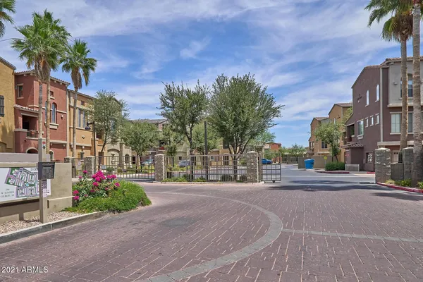 $2,100 | 240 West Juniper Avenue, Unit 1089, Gilbert, AZ 85233