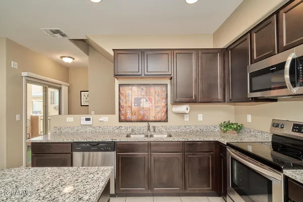 $2,100 | 240 West Juniper Avenue, Unit 1089, Gilbert, AZ 85233