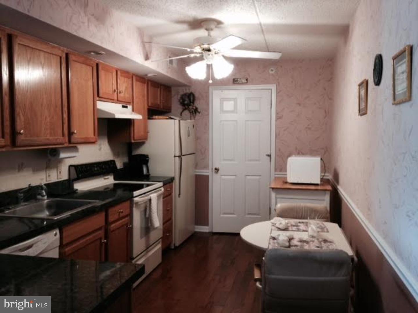126 Brandon Road Norristown, PA 19403 - Photo 1 of 18 Gallery Image 1