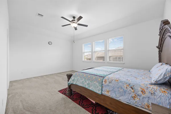 $2,850 | 303 Eagle Ford Drive, Kyle, TX 78640