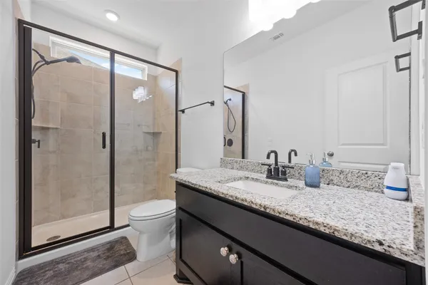 $2,850 | 303 Eagle Ford Drive, Kyle, TX 78640