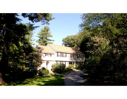66 Kings Grant Road Weston, MA 02493 - Photo 2 of 8