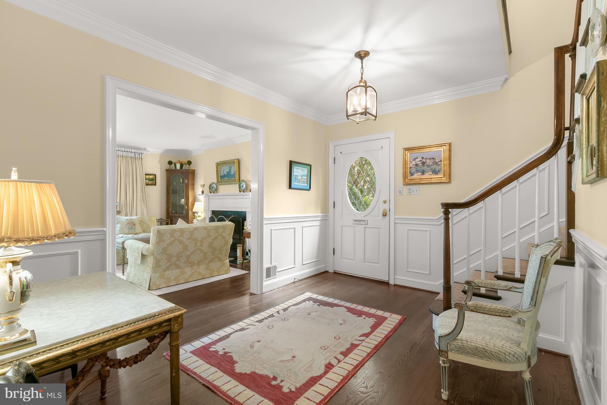 4423 Boxwood Road Bethesda, MD 20816 - Photo 2 of 30 Foyer