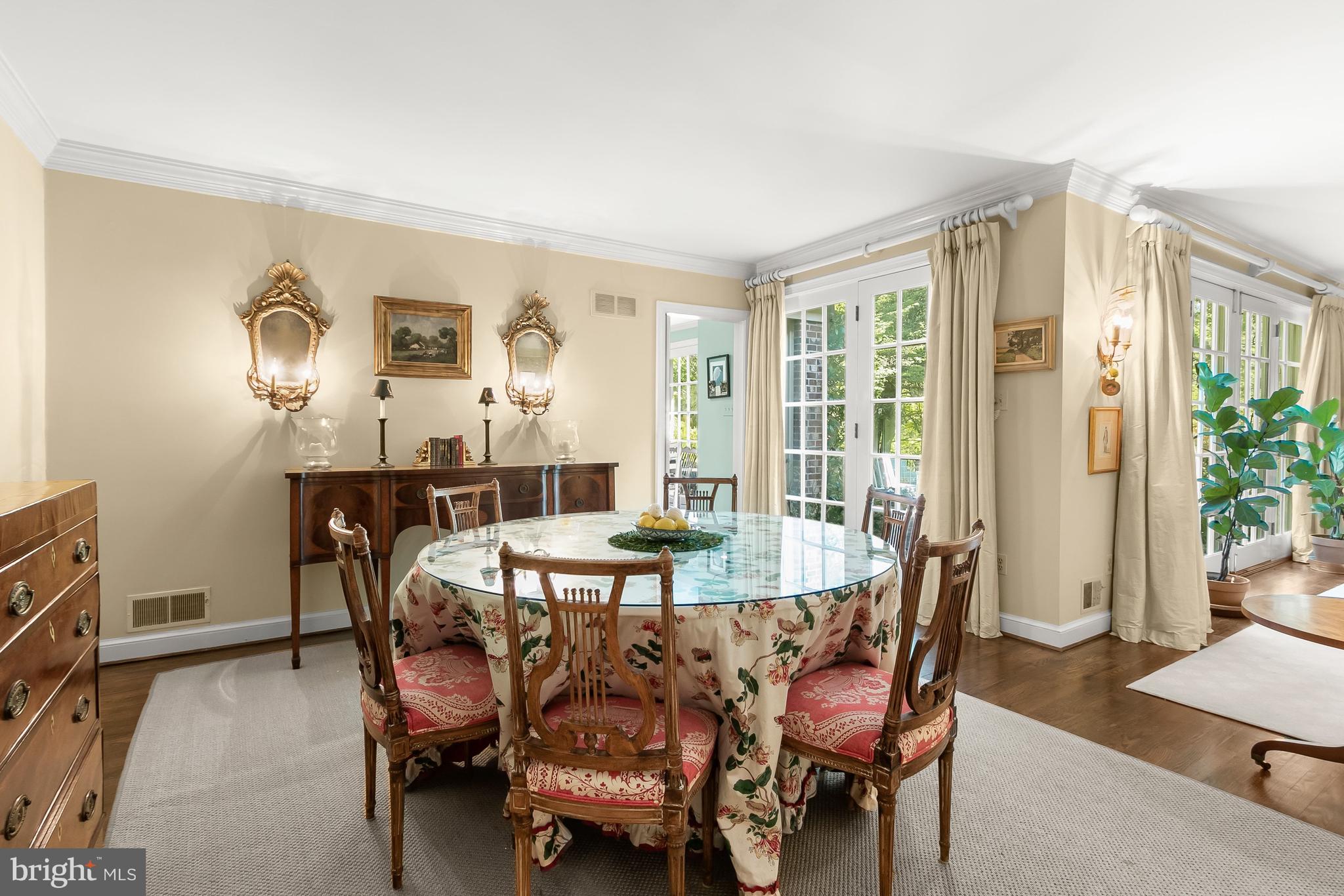 4423 Boxwood Road Bethesda, MD 20816 - Photo 6 of 30 Dining Room