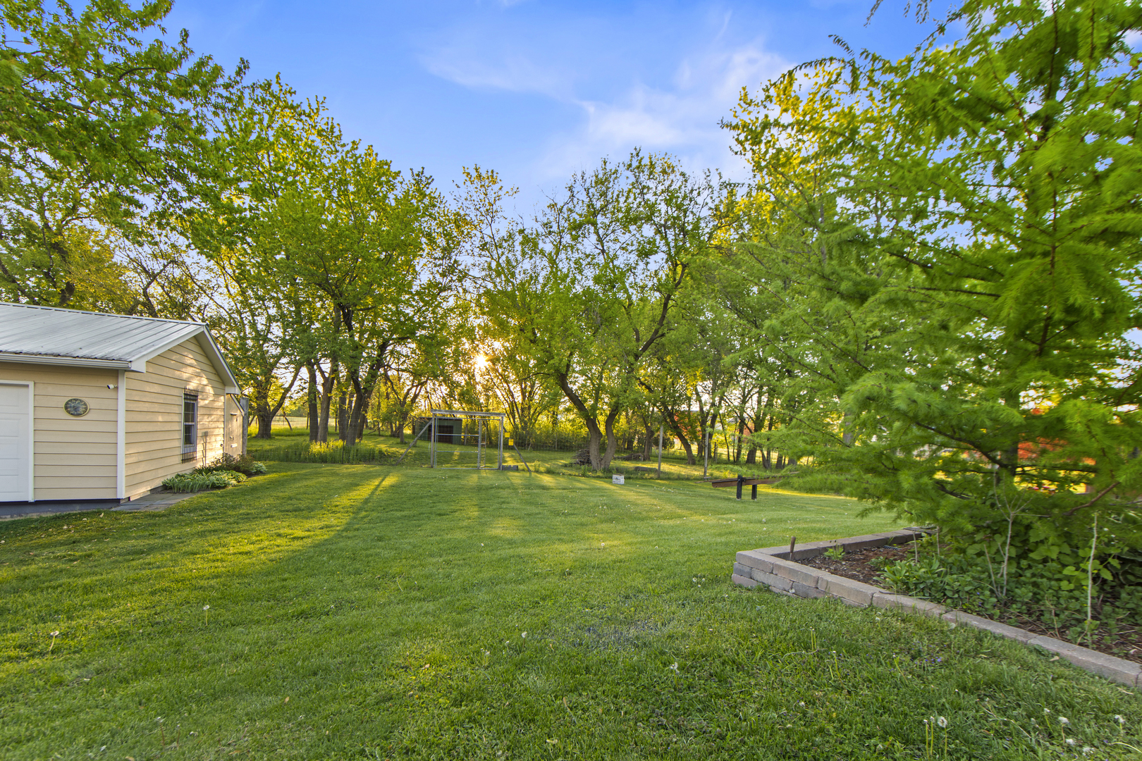 9909 Winn Road Spring Grove, IL 60081 - Photo 4 of 81