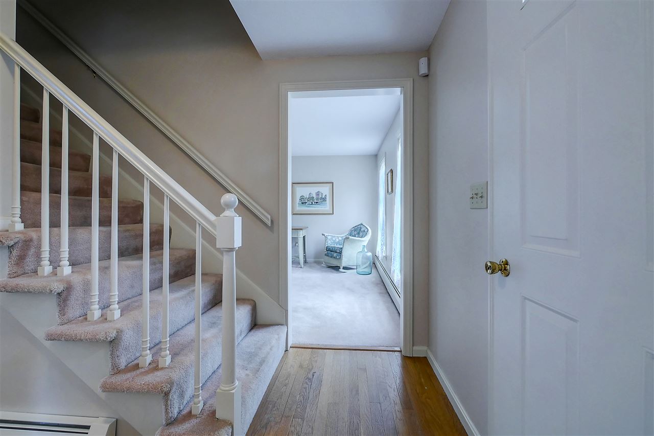 234 Snook Road Goffstown, NH 03045 - Photo 8 of 40 Gallery Image 8