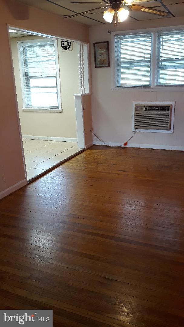 2028 Heather Road Folcroft, PA 19032 - Photo 13 of 33