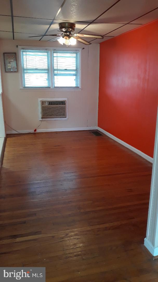 2028 Heather Road Folcroft, PA 19032 - Photo 8 of 33