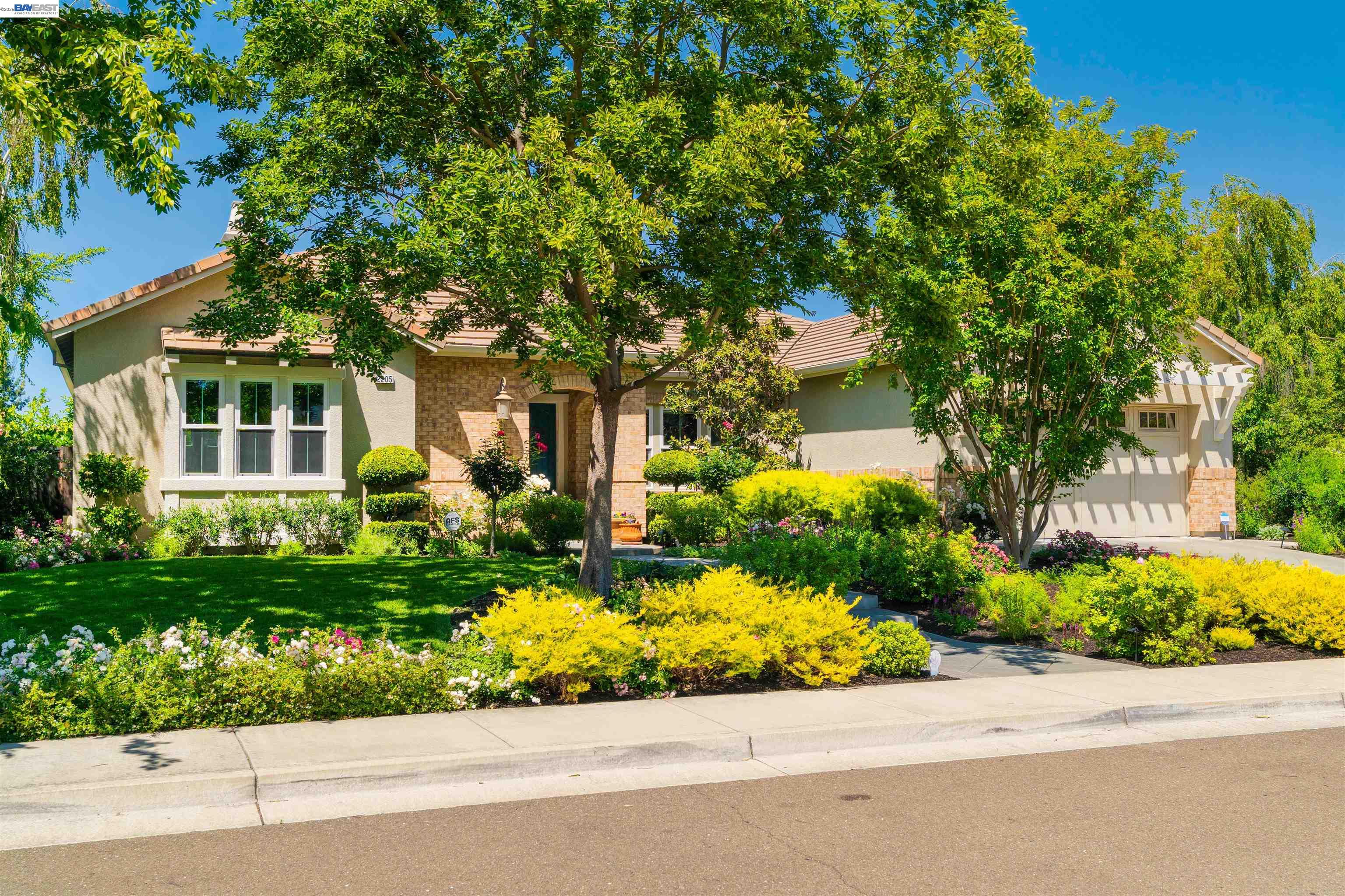 2205 Cameron Circle Pleasanton, CA 94588 - Photo 6 of 90