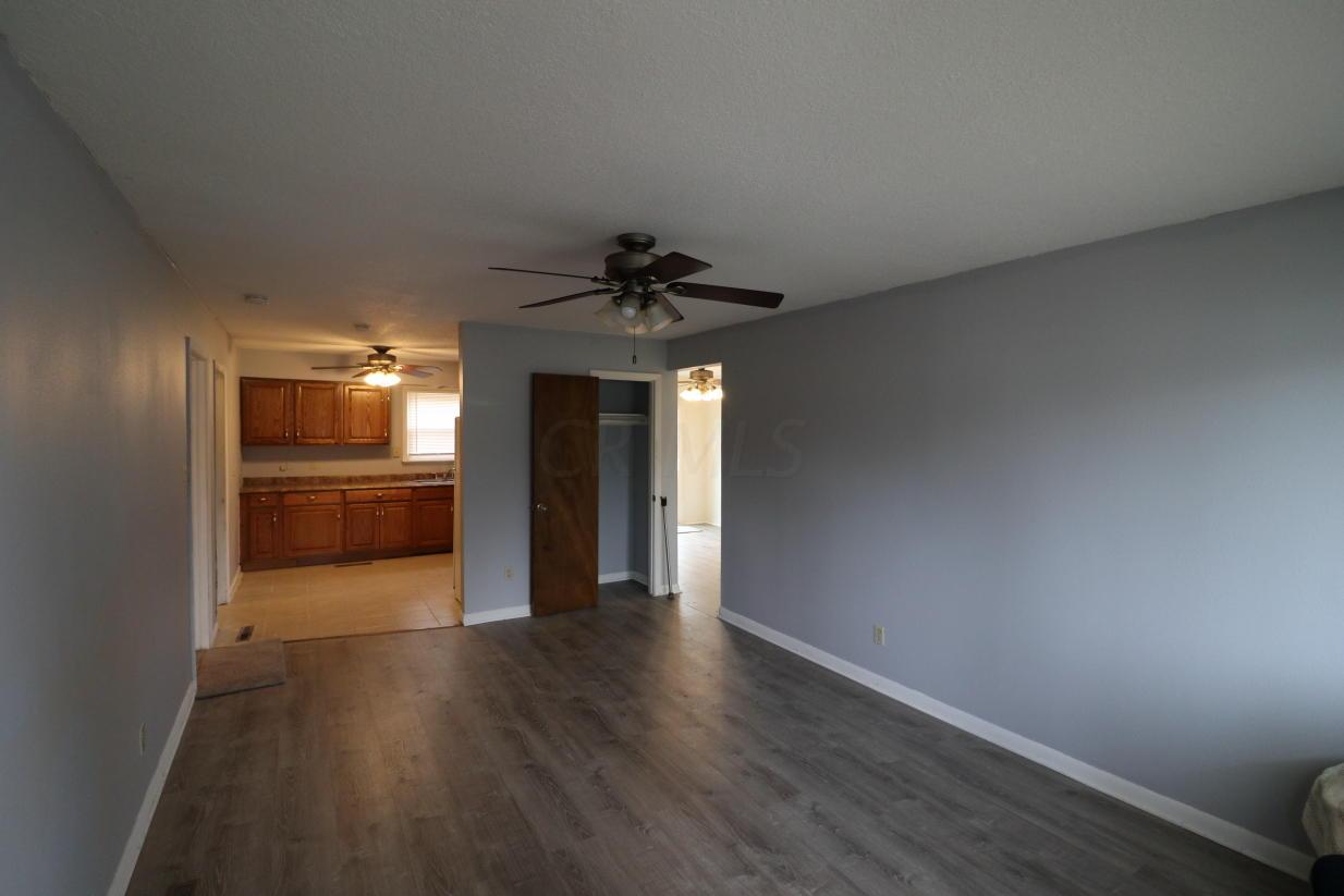 1608 South Hamilton Road Columbus, OH 43227 - Photo 8 of 24 Gallery Image 8