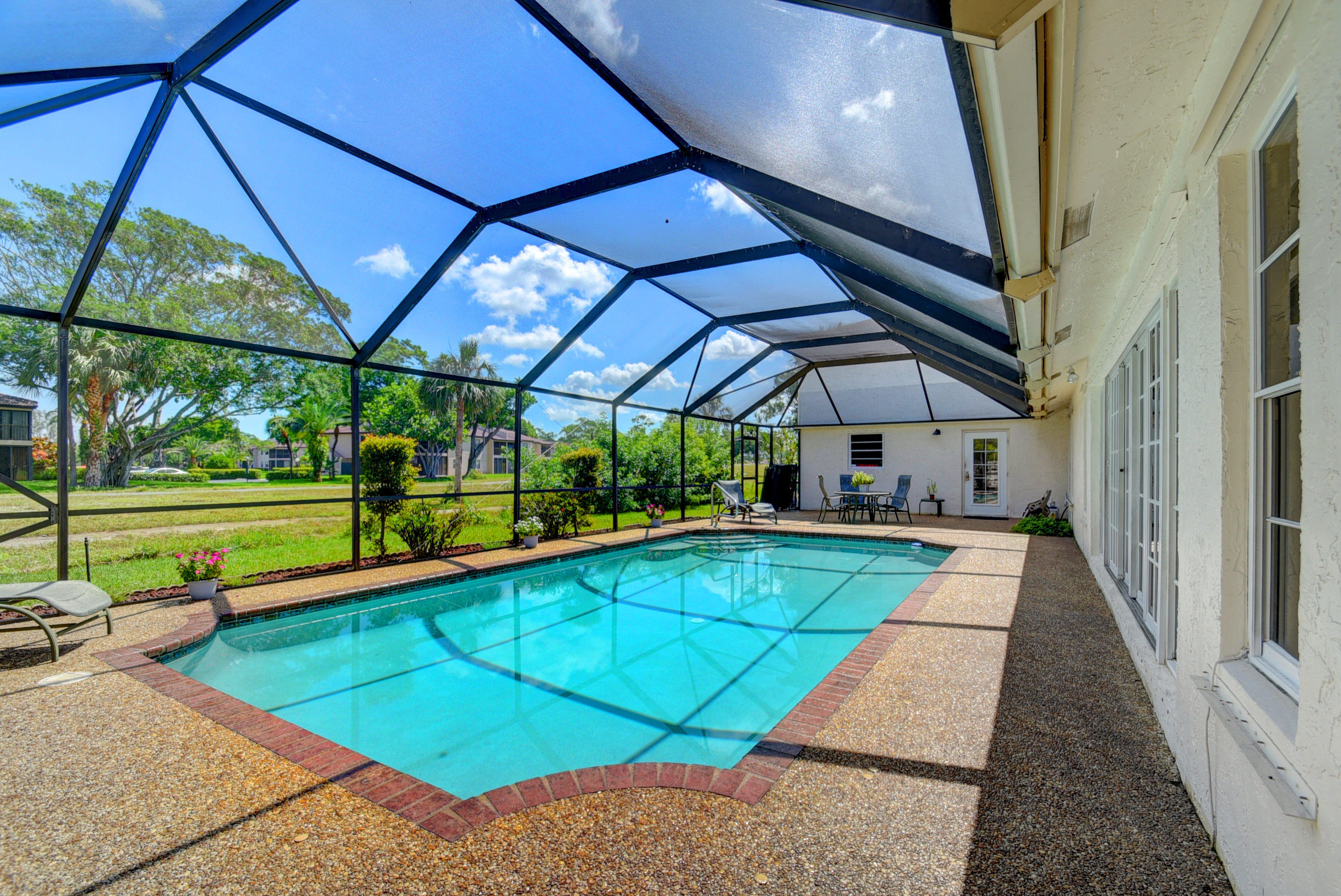 9401 Old Pine Road Boca Raton, FL 33428 - Photo 34 of 40 Screened Pool