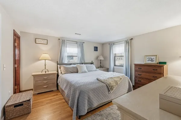 $559,000 | 37 Woodlawn Drive, Sturbridge, MA 01566