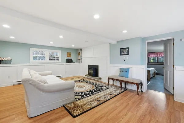 $559,000 | 37 Woodlawn Drive, Sturbridge, MA 01566