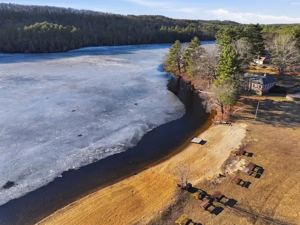 $559,000 | 37 Woodlawn Drive, Sturbridge, MA 01566