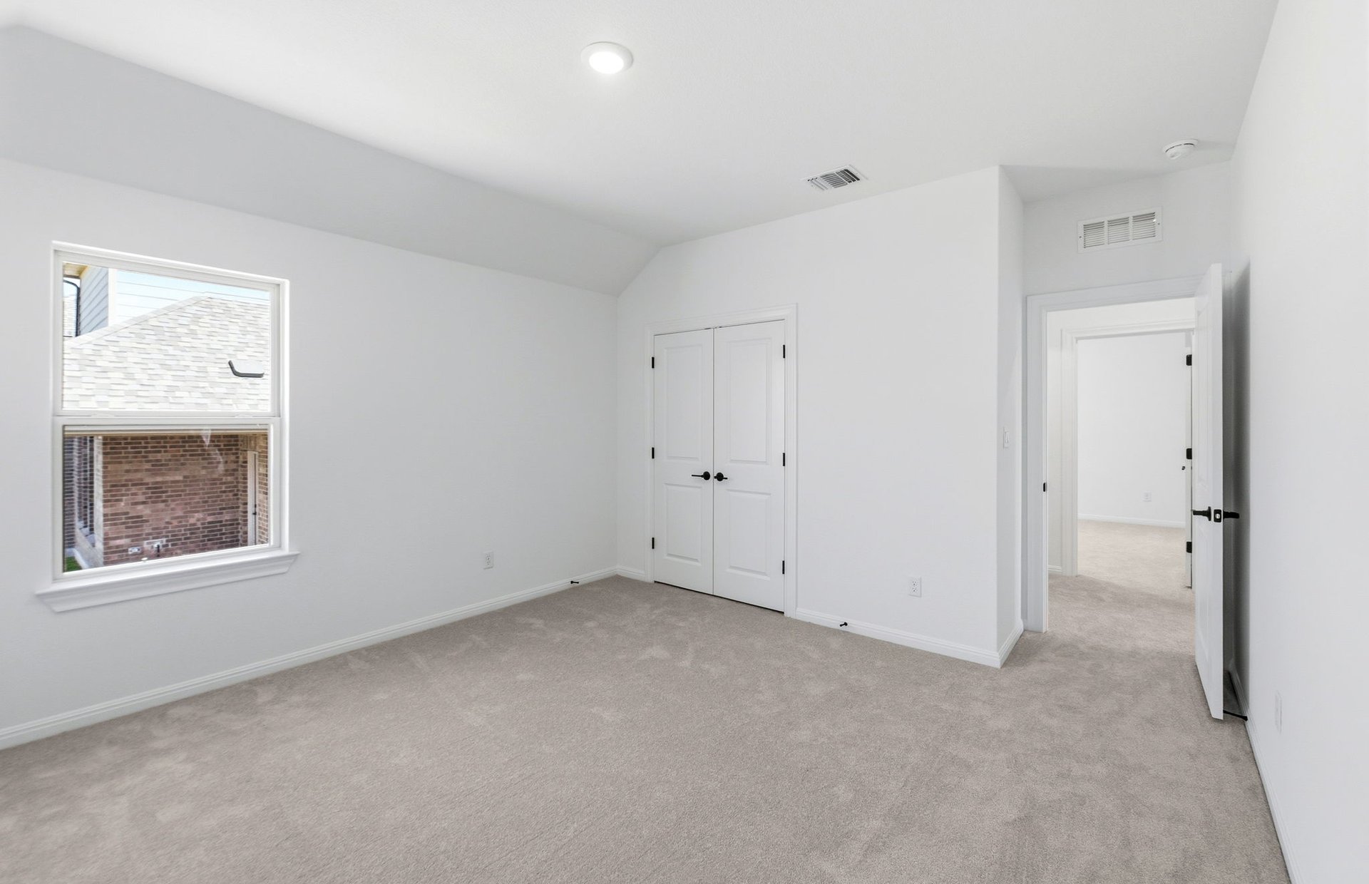 605 Rdg Pt Drive Georgetown, TX 78628 - Photo 18 of 29