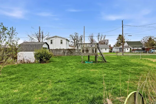 $110,000 | 110 West North D Street, Gas City, IN 46933