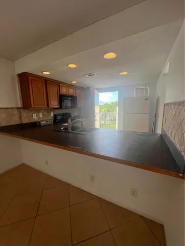 $1,850 | 4500 North Flagler Drive, Unit A20, West Palm Beach, FL 33407