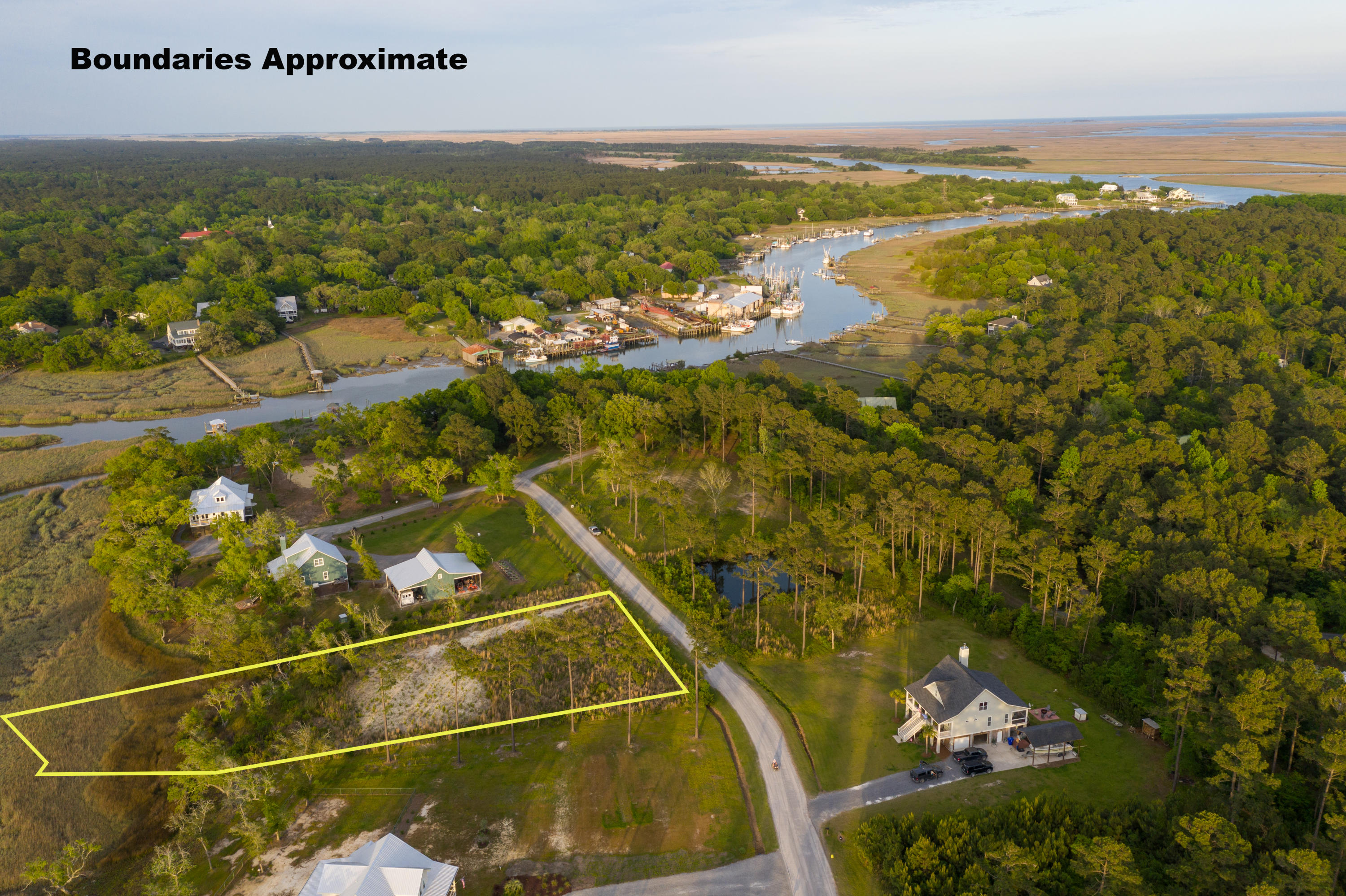636 Broadmarsh Road McClellanville, SC 29458 - Photo 7 of 26 636BroadmarshRd-7