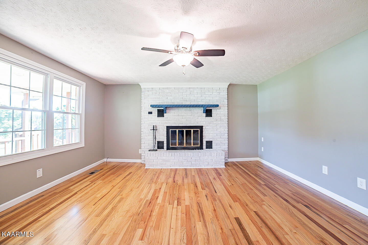 1033 Old Dutch Valley Road Clinton, TN 37716 - Photo 10 of 21 listing_7