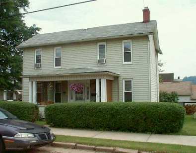 640 Roup Street Tarentum, PA 15084 - Photo 1 of 1 Exterior Front.