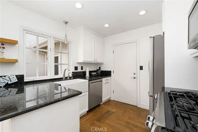 $1,200,000 | 20 Wintermist, Irvine, CA 92614