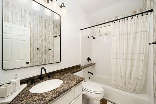 $1,200,000 | 20 Wintermist, Irvine, CA 92614
