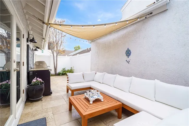 $1,200,000 | 20 Wintermist, Irvine, CA 92614